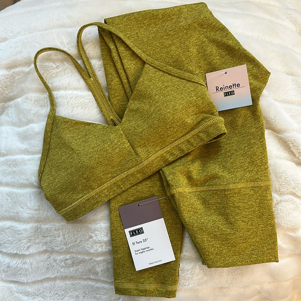 Small mustard yellow Fleo bra and leggings set